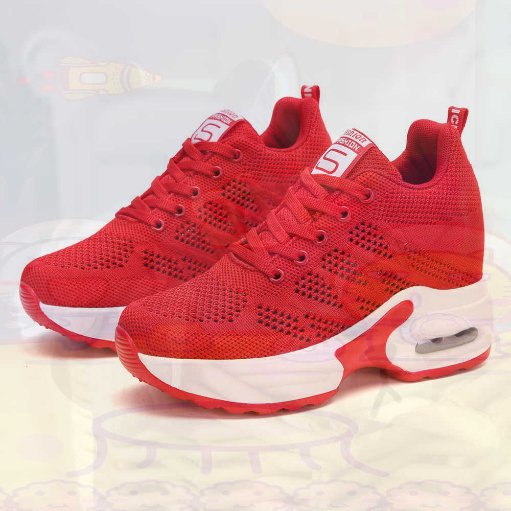 Red Size 36 Shoes Woman Tennis - огляд і ціна Luxury Lifestyle Shorts