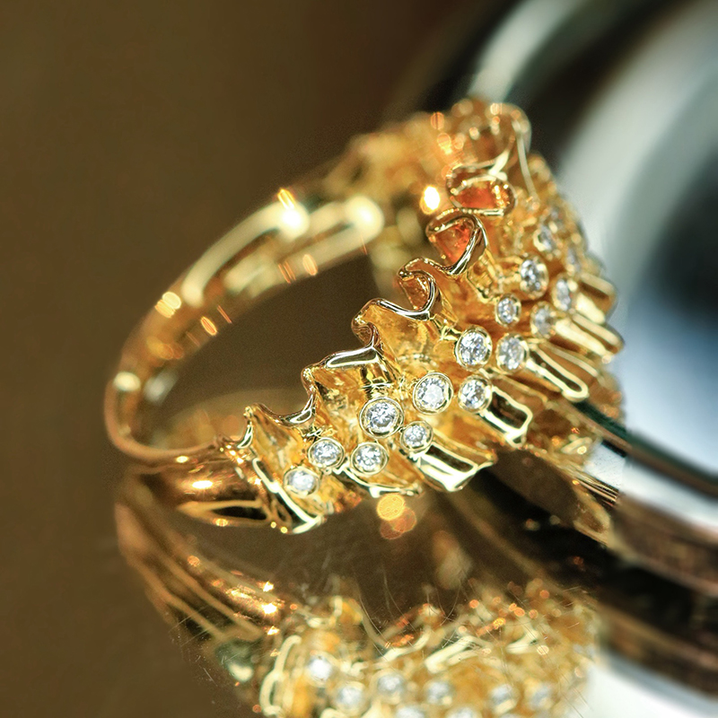 Aazuo Vintage Jewely 18K Yello - огляд і ціна Luxury Lifestyle Party